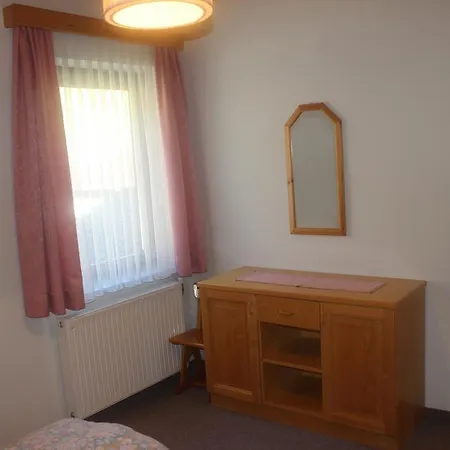 Apartmán Haus Bergblick Bad Kleinkirchheim Pokoj fotografie